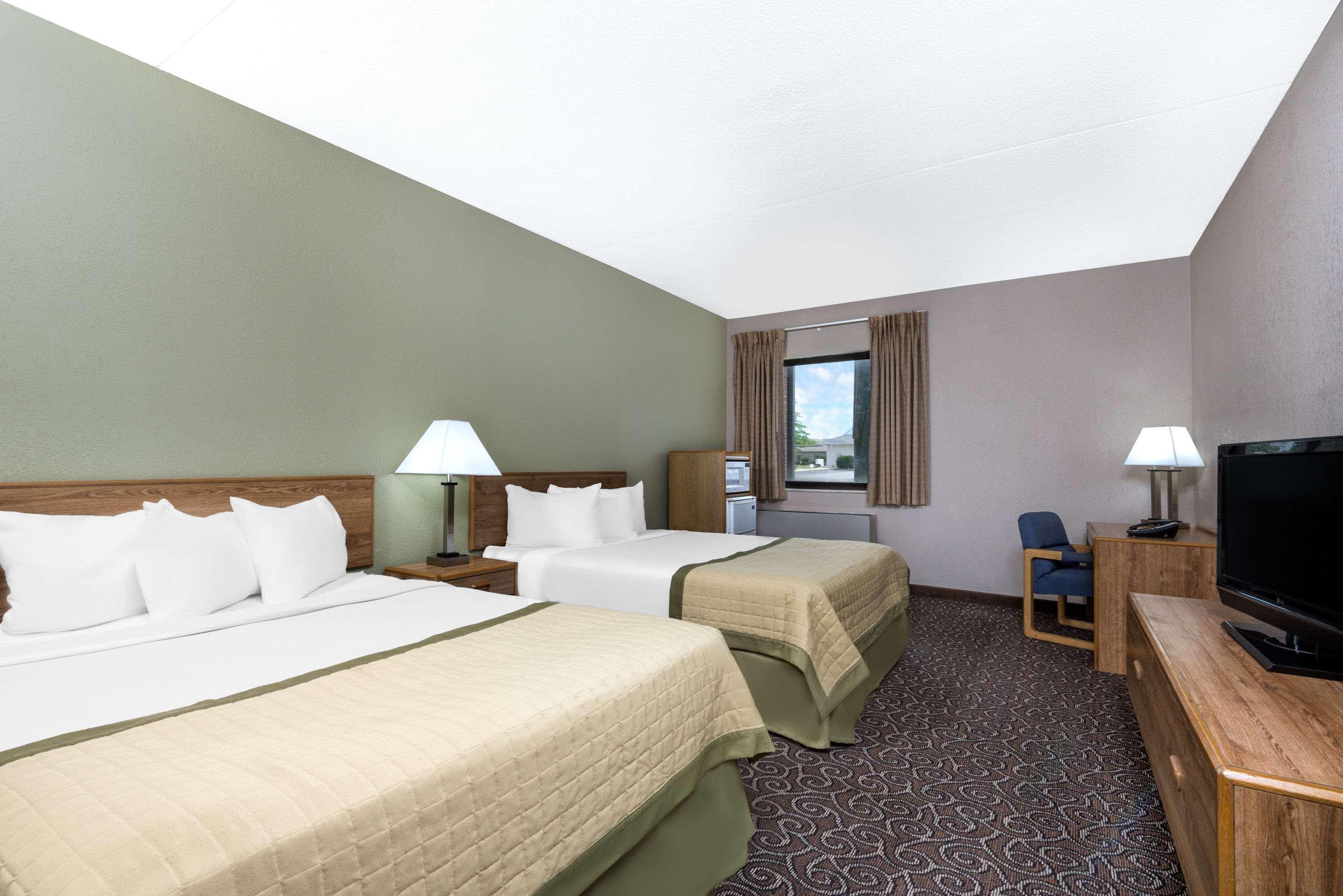 Baymont By Wyndham Muncie Near Ball State University Buitenkant foto