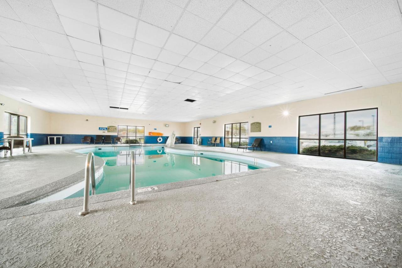 Baymont By Wyndham Muncie Near Ball State University Buitenkant foto